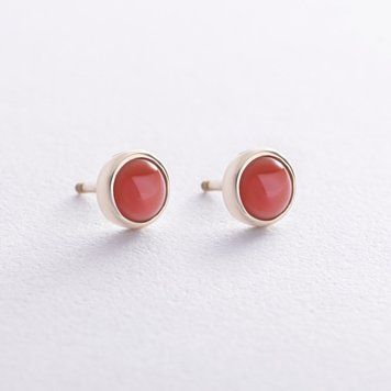 Сережки - пусети з коралом (жовте золото) с08677 с08677 фото
