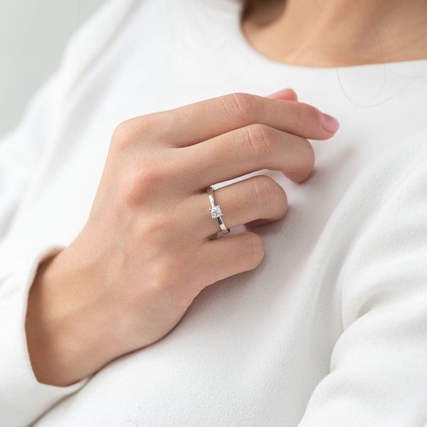 Обручальное кольцо в белом золоте 815296 815296 фото